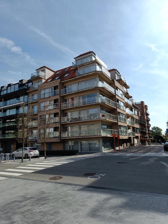 Apartmán Residentie Gaudi Nieuwpoort Exteriér fotografie